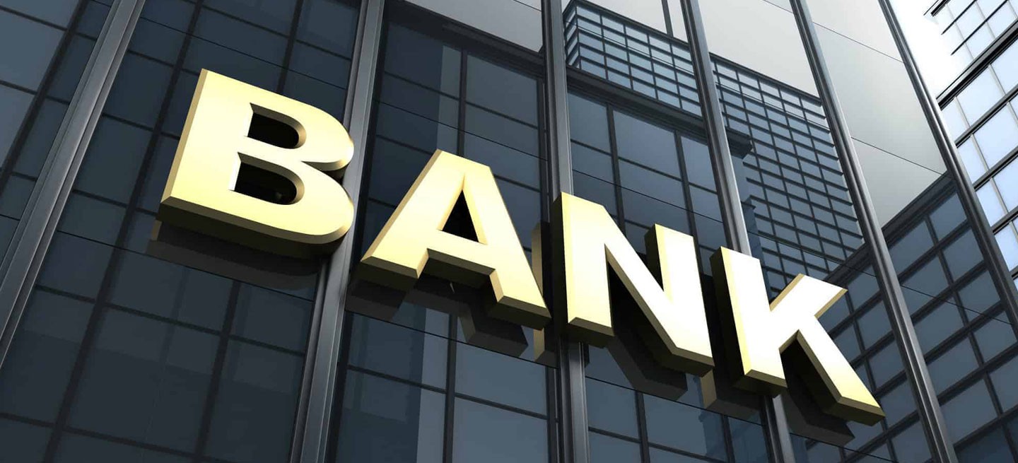 Sistem Manajemen Gudang Cerdas untuk Bank Berbasis Teknologi RFID