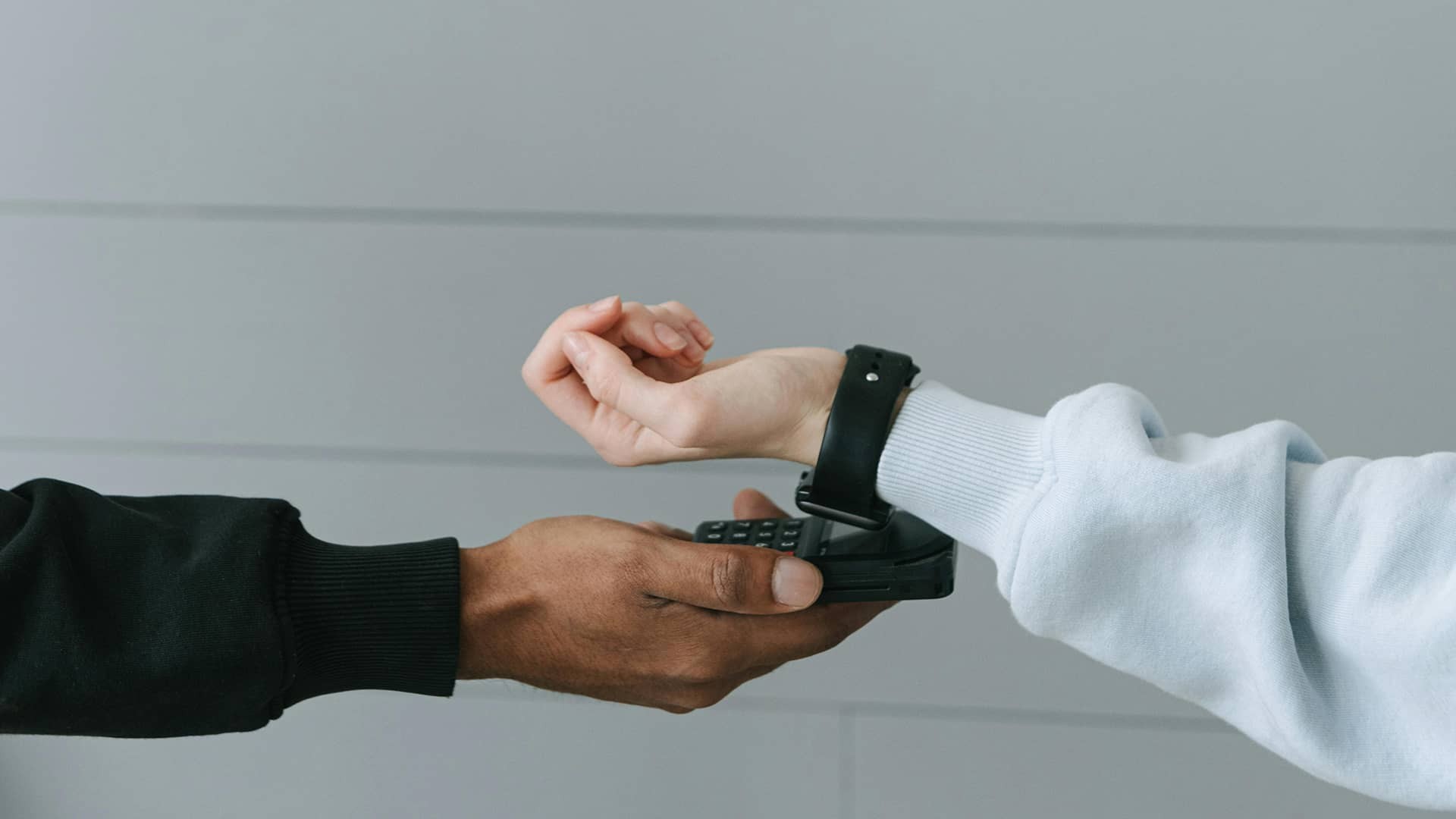 RFID Bertemu Pembayaran Seluler: Tren yang Muncul dan Prospek Masa Depan