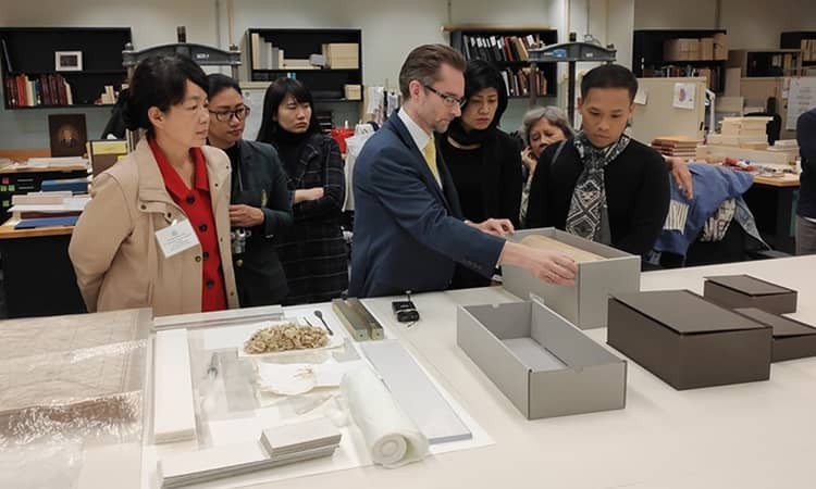 Merevolusi Pelacakan Seni: Peran RFID dalam Manajemen dan Keamanan