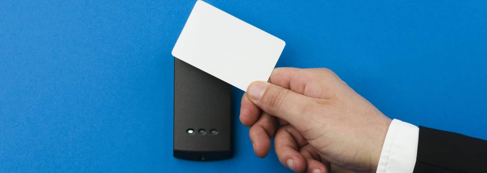 Membangun Kampus Cerdas: Sistem Manajemen Satu Kartu Berbasis RFID