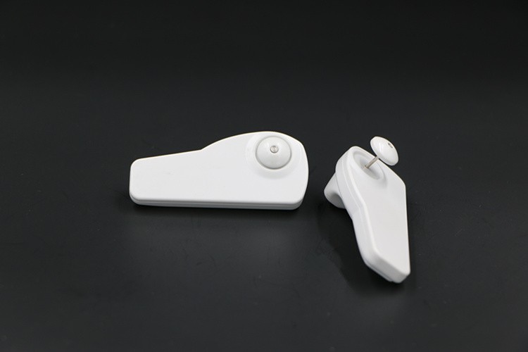 Label Keamanan Pintar RFID untuk Pakaian