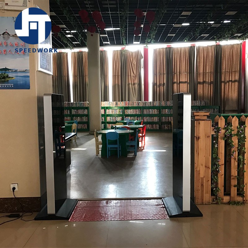 Pembaca Gerbang RFID UHF ISO18000 6C Gen2 untuk Manajemen Perpustakaan