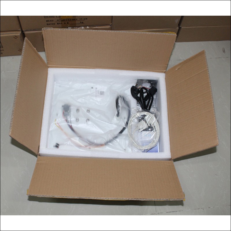 Pembaca Jarak Menengah UHF 5-8M